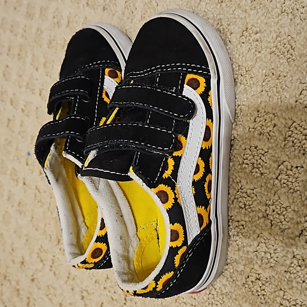 Girl sunflower van shoes